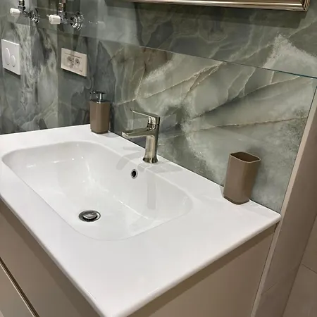 公寓 Welcome Riviera-mazzini 30- Bagno E Arredamenti Nuovi- Centralissimo A 100 M Dalle Spiaggie-parcheggio A 20 Euro Al Giorno, Da Prenotare 拉帕洛
